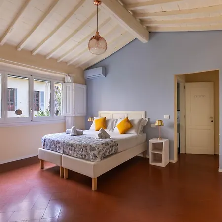 Secret Garden Firenze B&B-2